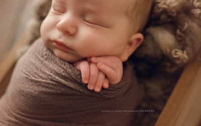 Utah Newborn Photographer | Wiley